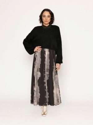 Blacklist Yael Top |  Black