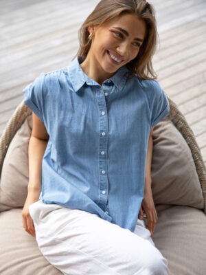 Stella + Gemma Kelly Blouse | Light Wash