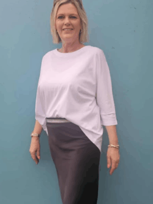 White on Black Fav Top White