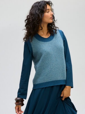 LD & Co Pattern Vest | Sea Foam