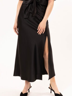 Seeking Lola Viva Skirt | Black Satin