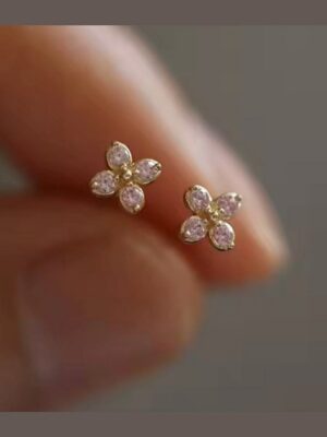 Twigg Flower Petite Studs