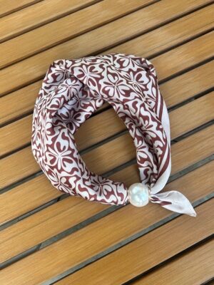 Pearl Fasten Neck Tie | Chateau