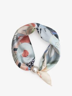 Antler Pearl Fasten Neck Tie  | Petunia