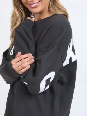 Foxwood Interval Crew | Dark Grey