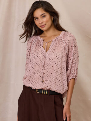 Design Nation Silhouette Blouse | Blush